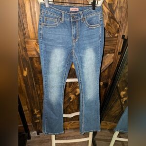 EUC True Luck Bootcut Jeans. Size 9/10
